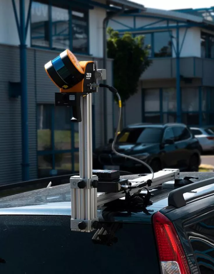 NEU: Höhenverstellbare Fahrzeughalterung für GeoSLAM ZEB-Horizon