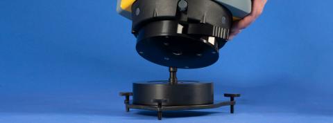 Trimble X7 Flachstativ