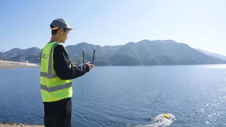 Apache 3 Fahrt mit Remote Control