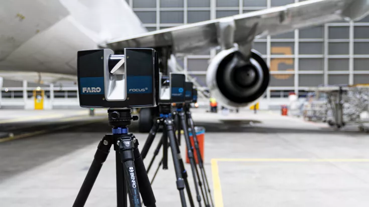 Flugzeugbau Boing 777 FARO Scanner Auflistung