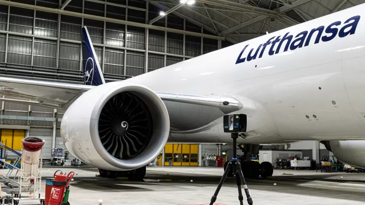 Flugzeugbau Boing 777 FARO Scanner Turbine