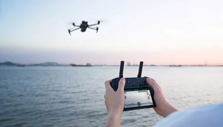 DJI Mavic 3E Steuerung der Drohne
